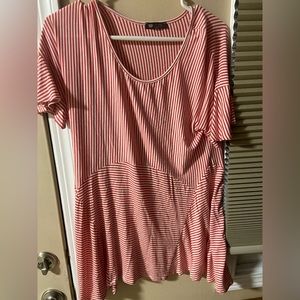 NWT - Vision striped ruffle hem top (M)